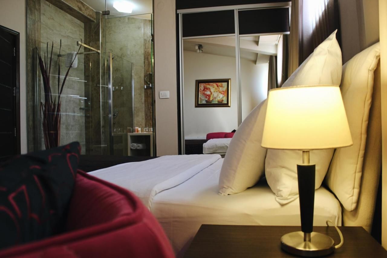 Отель Hotel Alexandar Lux Подгорица-18