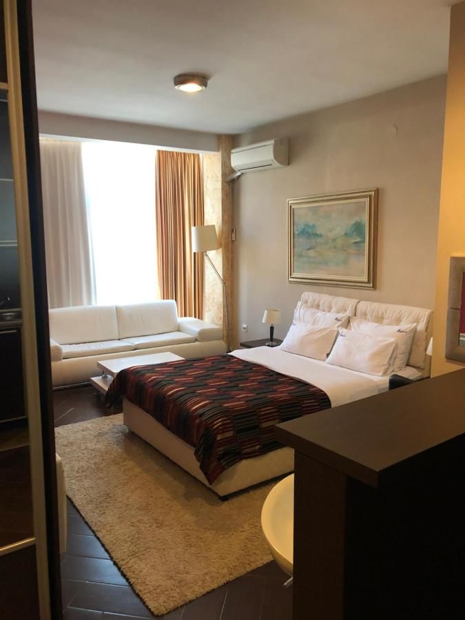 Отель Hotel Alexandar Lux Подгорица-7