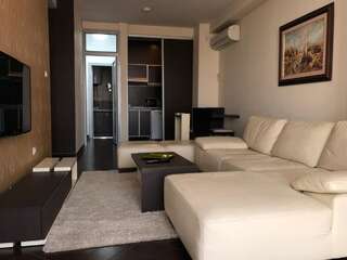 Отель Hotel Alexandar Lux Подгорица Улучшенные апартаменты-1