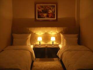 Отель Hotel Alexandar Lux Подгорица Стандартные апартаменты-2