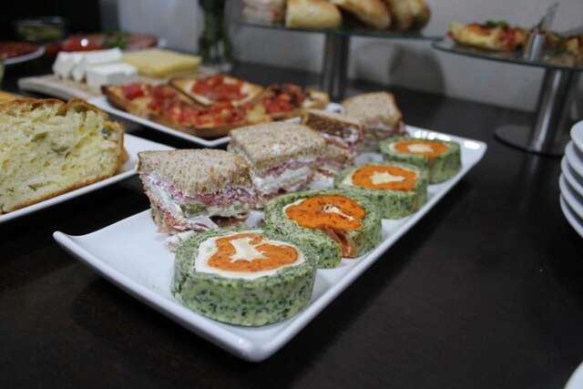 Отель Hotel Alexandar Lux Подгорица-18